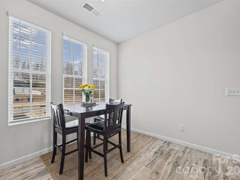 554 Dorman Street, Belmont, NC 28012.  MLS# CAR4345994, YatesRealty ID 10019. 