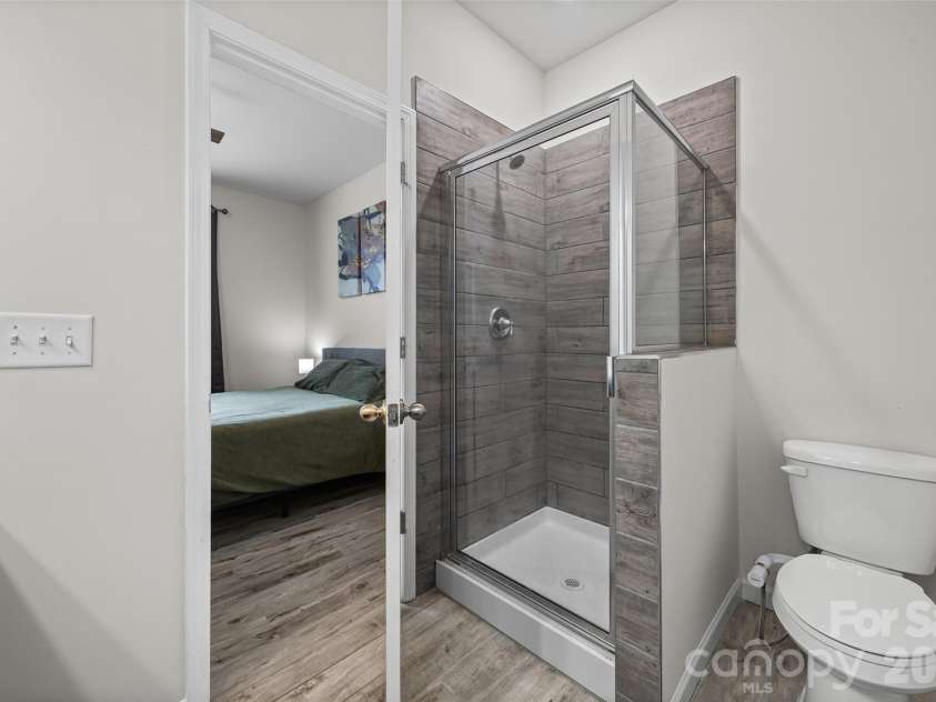 554 Dorman Street, Belmont, NC 28012.  MLS# CAR4345994, YatesRealty ID 10019. 