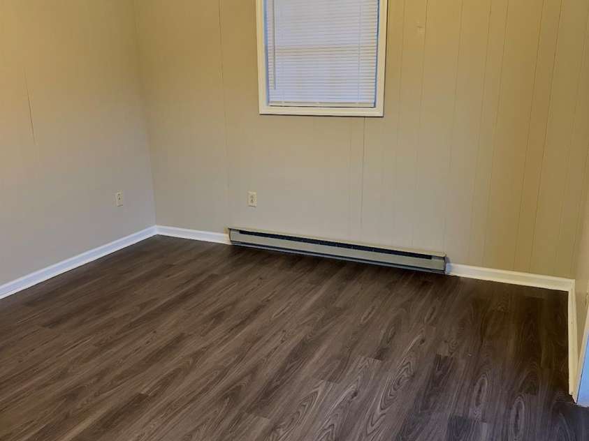 18 Berkley Avenue, Granite Falls, NC 28630.  MLS# CAR4336892, YatesRealty ID 1002. Apartment 5 - Basement Unit - 2 Bedrooms 1 Full Bath