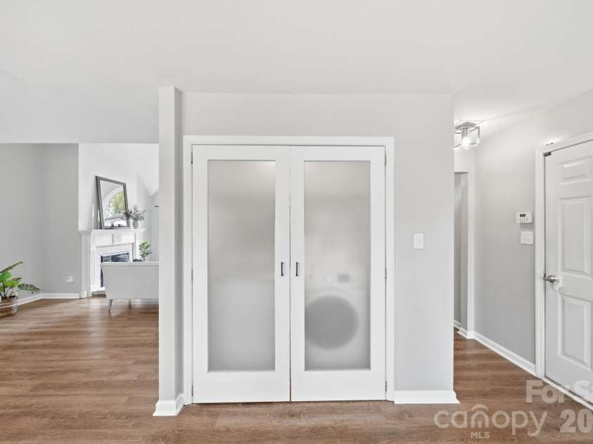 10218 Rougemont Lane, Charlotte, NC 28277.  MLS# CAR4365524, YatesRealty ID 10023. 