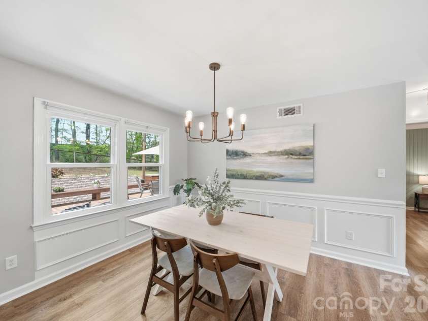 10218 Rougemont Lane, Charlotte, NC 28277.  MLS# CAR4365524, YatesRealty ID 10023. 