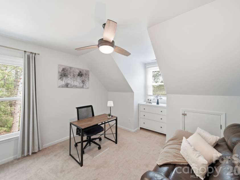 10218 Rougemont Lane, Charlotte, NC 28277.  MLS# CAR4365524, YatesRealty ID 10023. 