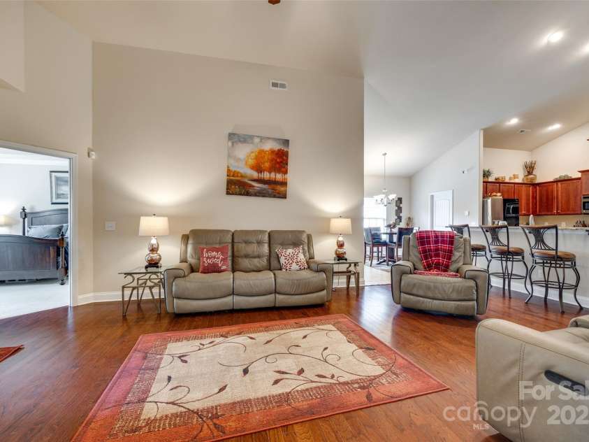 14113 Highland Meadow Road, Charlotte, NC 28273.  MLS# CAR4253290, YatesRealty ID 10023. 