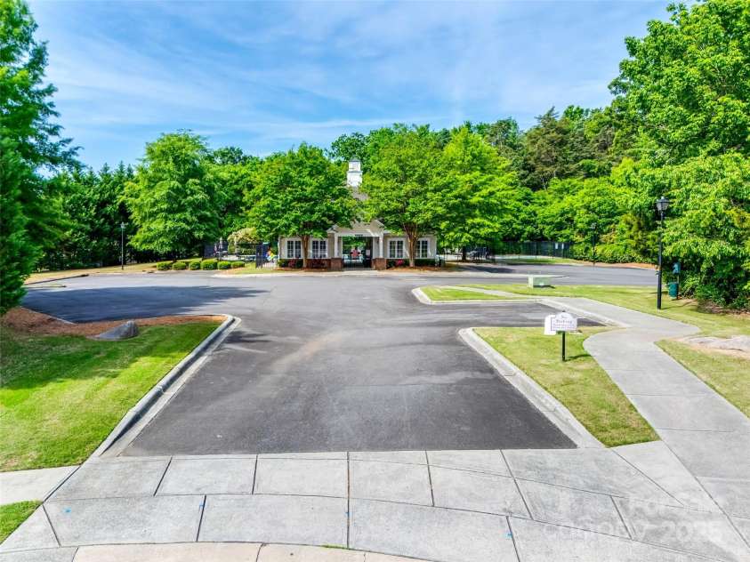 14113 Highland Meadow Road, Charlotte, NC 28273.  MLS# CAR4253290, YatesRealty ID 10023. 