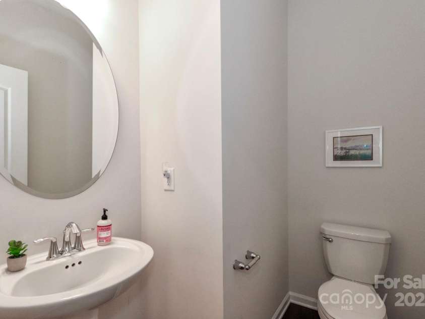 12849 Robert Walker Drive, Davidson, NC 28036.  MLS# CAR4219547, YatesRealty ID 10024. Half bathroom