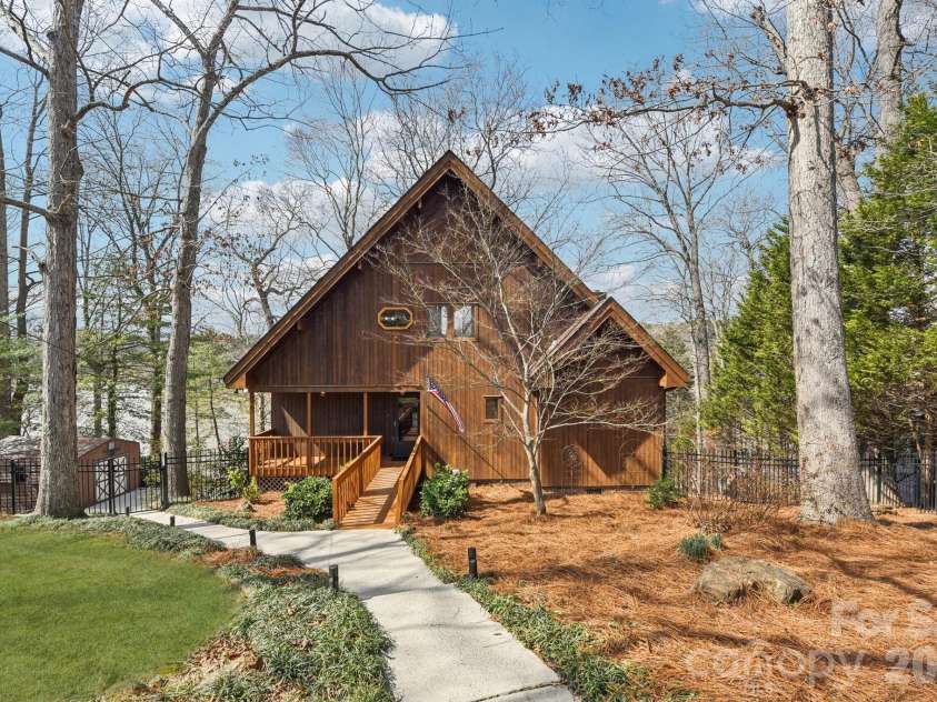 6880 Shade Tree Lane, Sherrills Ford, NC 28673.  MLS# CAR4352839, YatesRealty ID 10025. Entrance from road