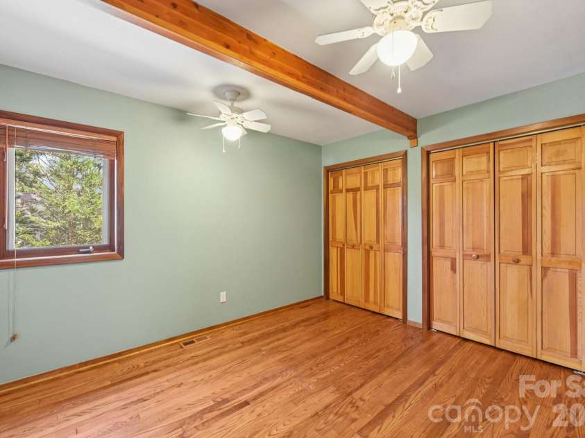 6880 Shade Tree Lane, Sherrills Ford, NC 28673.  MLS# CAR4352839, YatesRealty ID 10025. Main floor bedroom