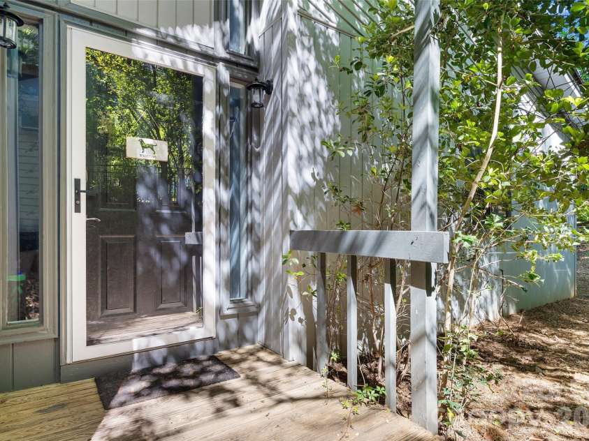 3015 Point Clear Drive, Fort Mill, SC 29708.  MLS# CAR4367457, YatesRealty ID 10026. 