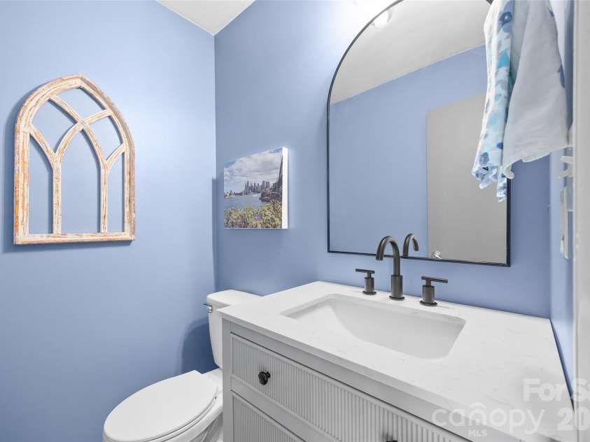3015 Point Clear Drive, Fort Mill, SC 29708.  MLS# CAR4367457, YatesRealty ID 10026. 