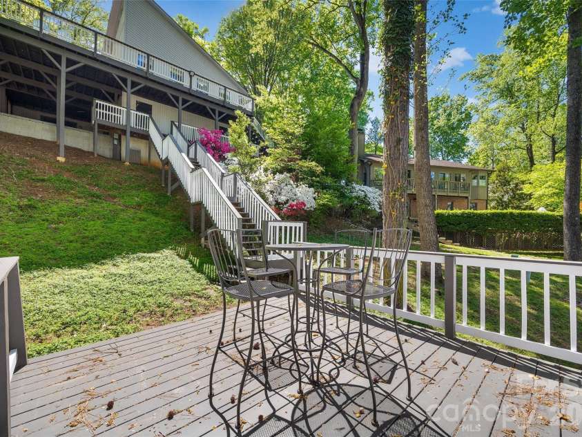 3015 Point Clear Drive, Fort Mill, SC 29708.  MLS# CAR4367457, YatesRealty ID 10026. 