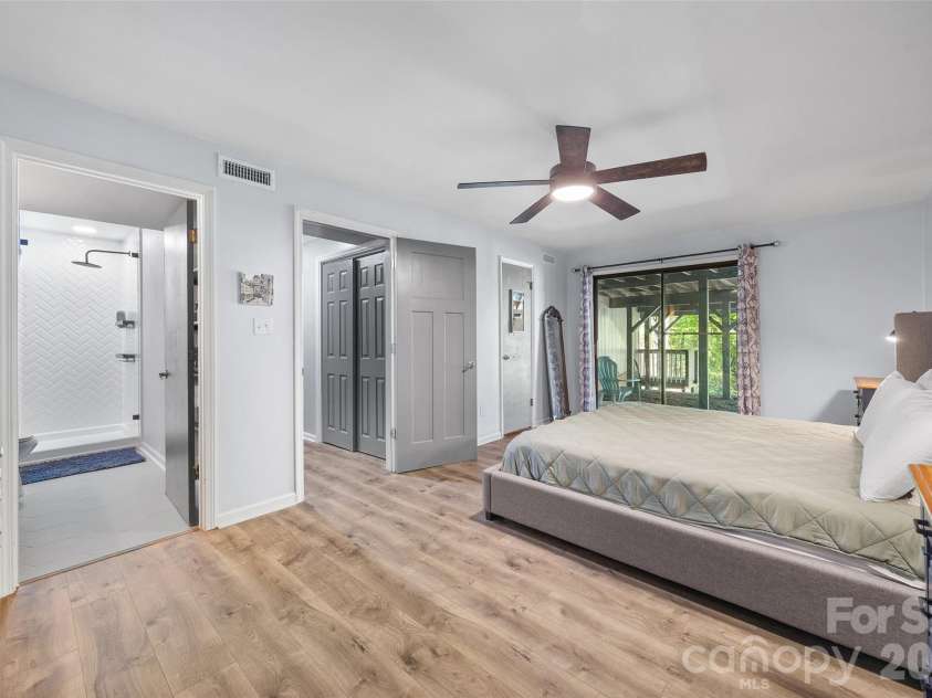 3015 Point Clear Drive, Fort Mill, SC 29708.  MLS# CAR4367457, YatesRealty ID 10026. Primary bedroom
