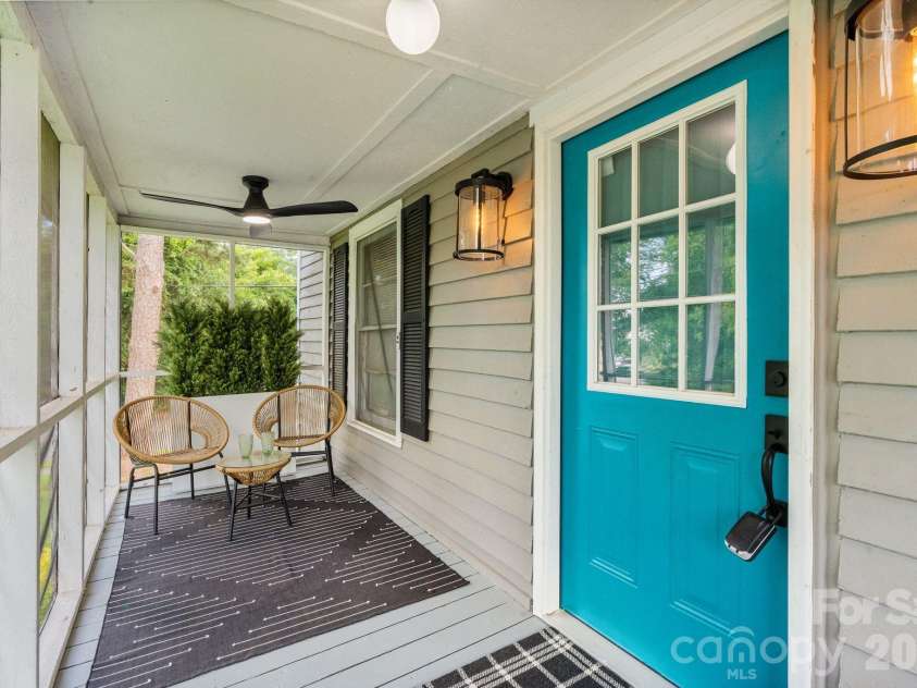 101 Fairview Street, Clover, SC 29710.  MLS# CAR4366813, YatesRealty ID 10027. 