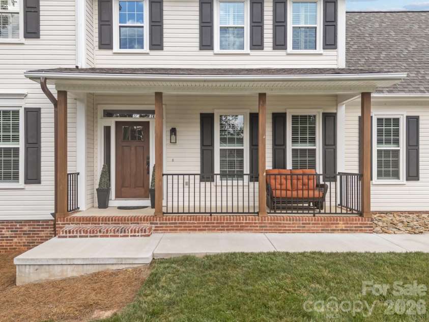 200 Windsor Forest Circle, Fletcher, NC 28732.  MLS# CAR4363372, YatesRealty ID 10028. 