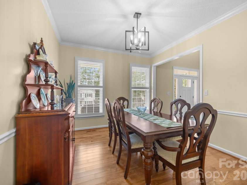 200 Windsor Forest Circle, Fletcher, NC 28732.  MLS# CAR4363372, YatesRealty ID 10028. 