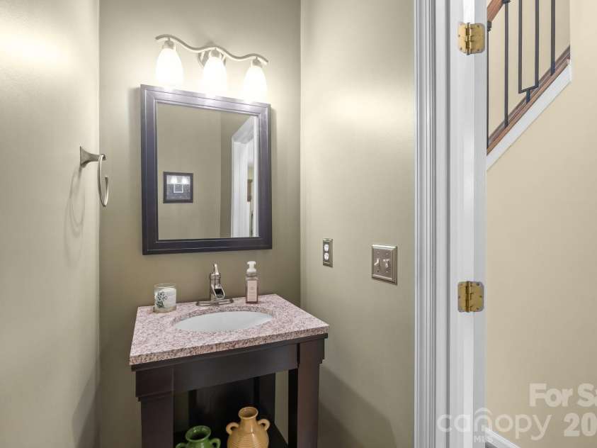 200 Windsor Forest Circle, Fletcher, NC 28732.  MLS# CAR4363372, YatesRealty ID 10028. 
