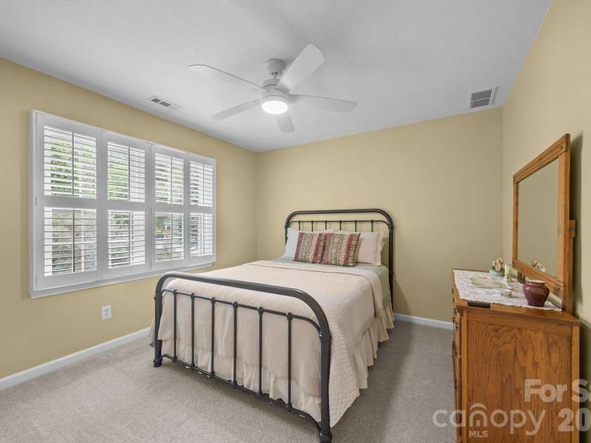 200 Windsor Forest Circle, Fletcher, NC 28732.  MLS# CAR4363372, YatesRealty ID 10028. 