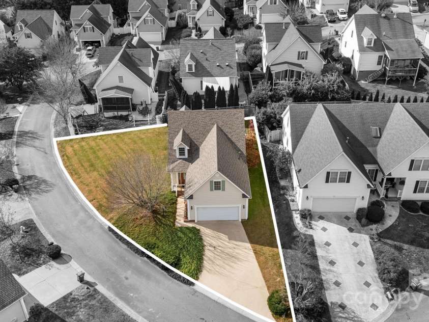 8 Sweet Gum Drive, Asheville, NC 28805.  MLS# CAR4194709, YatesRealty ID 10028. 