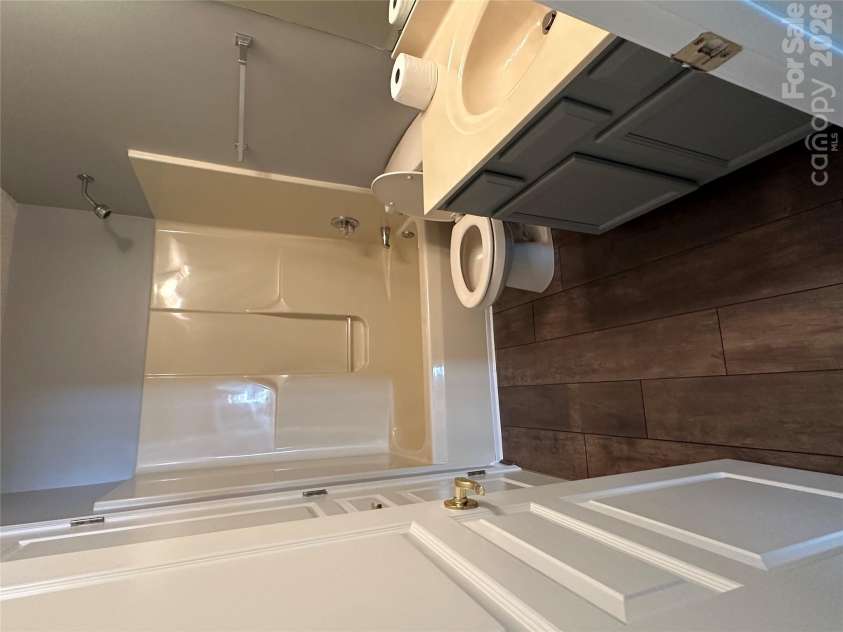 803 Woodlea Court, Asheville, NC 28806.  MLS# CAR4403902, YatesRealty ID 10029. 