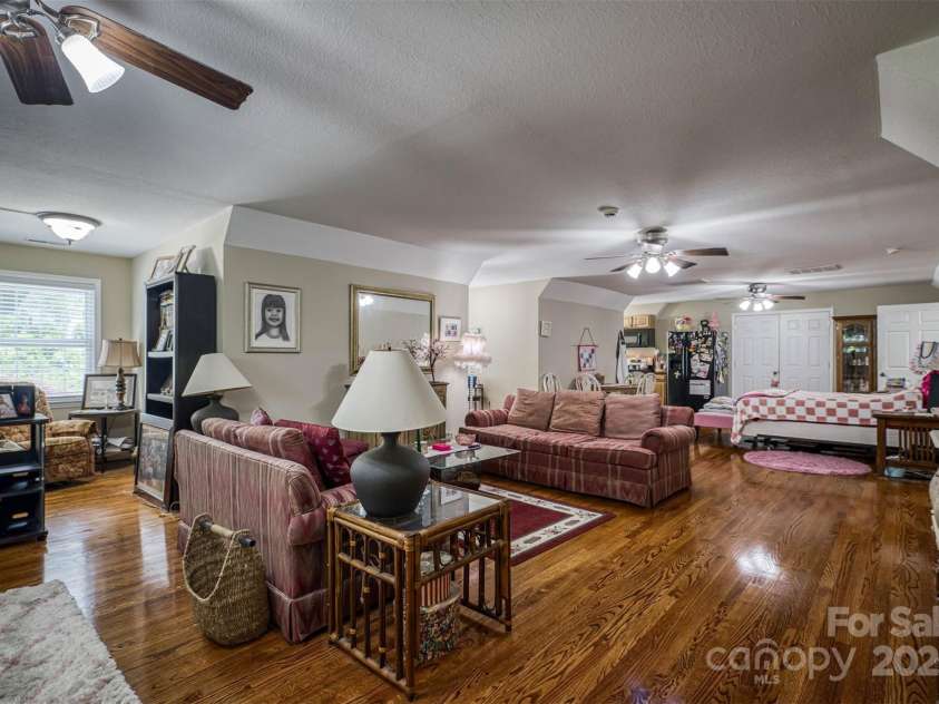 200 Little Acres Drive, Marion, NC 28752.  MLS# CAR4268470, YatesRealty ID 1003. 