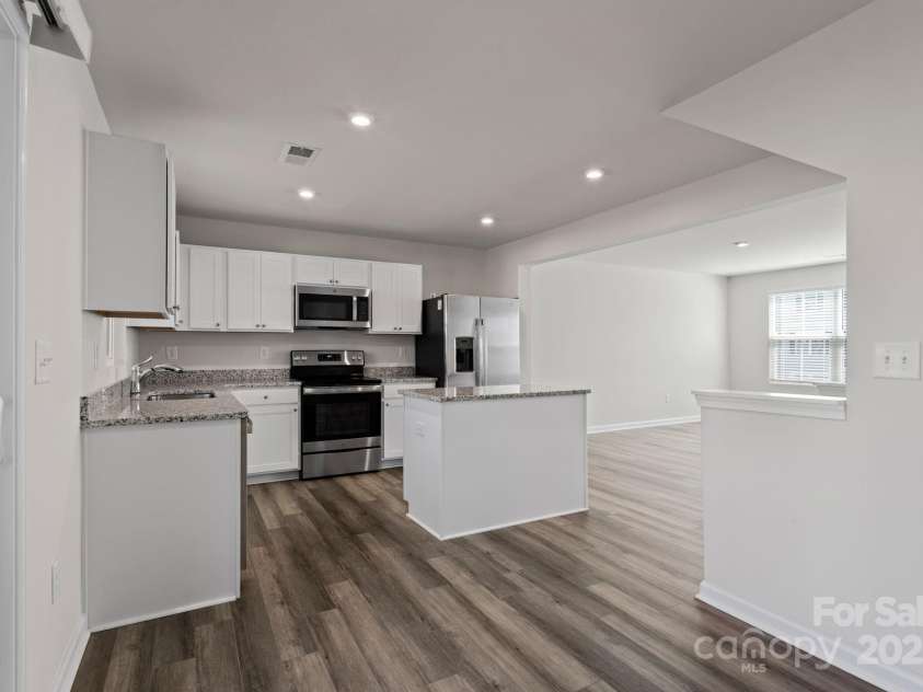 220 MAPLE FORGE Trail, Greenville, SC 29617.  MLS# CAR4246924, YatesRealty ID 10033. 