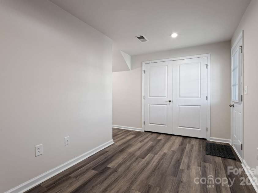 220 MAPLE FORGE Trail, Greenville, SC 29617.  MLS# CAR4246924, YatesRealty ID 10033. 