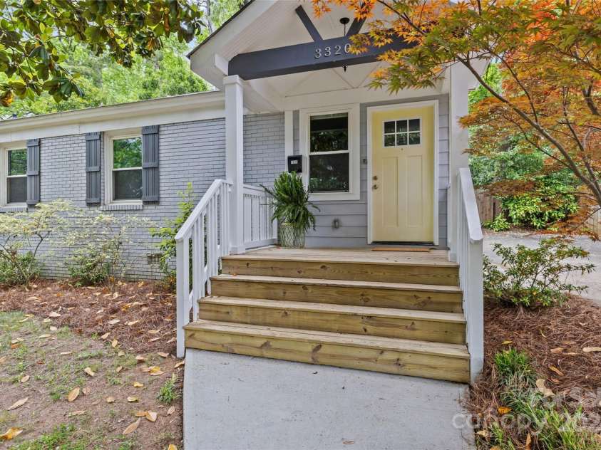 3320 Eastwood Drive, Charlotte, NC 28205.  MLS# CAR4250652, YatesRealty ID 10036. 