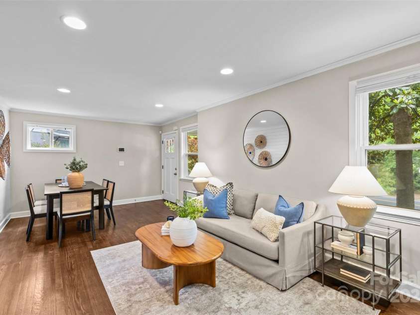 3320 Eastwood Drive, Charlotte, NC 28205.  MLS# CAR4250652, YatesRealty ID 10036. 