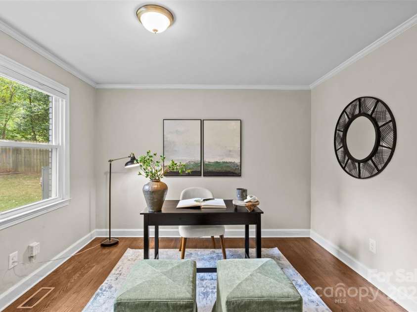 3320 Eastwood Drive, Charlotte, NC 28205.  MLS# CAR4250652, YatesRealty ID 10036. 