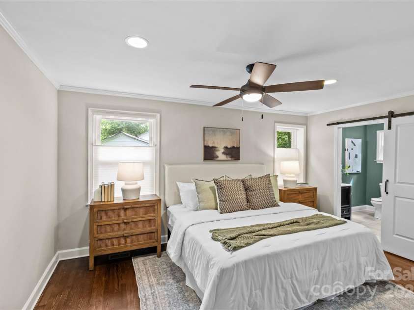 3320 Eastwood Drive, Charlotte, NC 28205.  MLS# CAR4250652, YatesRealty ID 10036. 