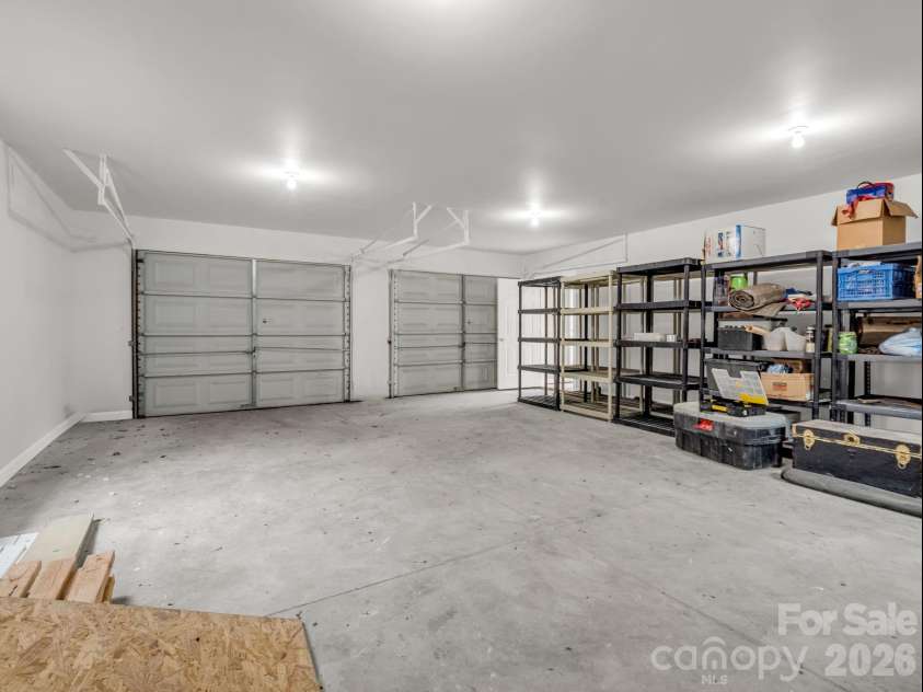 117 Hummingbird Lane, Columbus, NC 28722.  MLS# CAR4368067, YatesRealty ID 10037. 