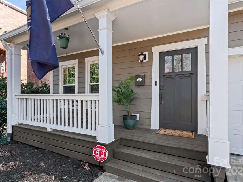 1921 Kenilworth Avenue, Charlotte, NC 28203.  MLS# CAR4223541, YatesRealty ID 10038. 