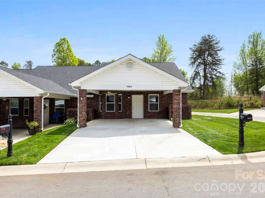 7000 Owens Court, Lowell, NC 28098.  MLS# CAR4368066, YatesRealty ID 10038. 