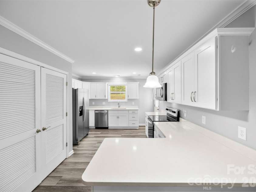 7000 Owens Court, Lowell, NC 28098.  MLS# CAR4368066, YatesRealty ID 10038. 
