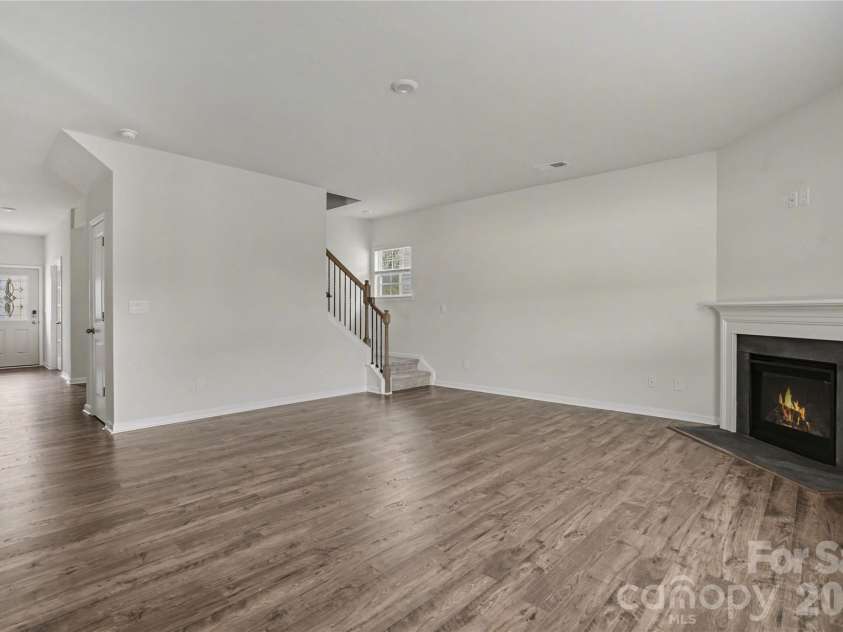 11010 Austin Estates Drive, Charlotte, NC 28213.  MLS# CAR4367645, YatesRealty ID 10039. 