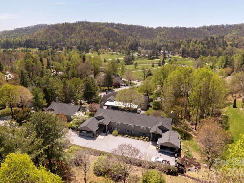 123 Burning Tree Lane, Flat Rock, NC 28731.  MLS# CAR4254140, YatesRealty ID 10040. Aerial View