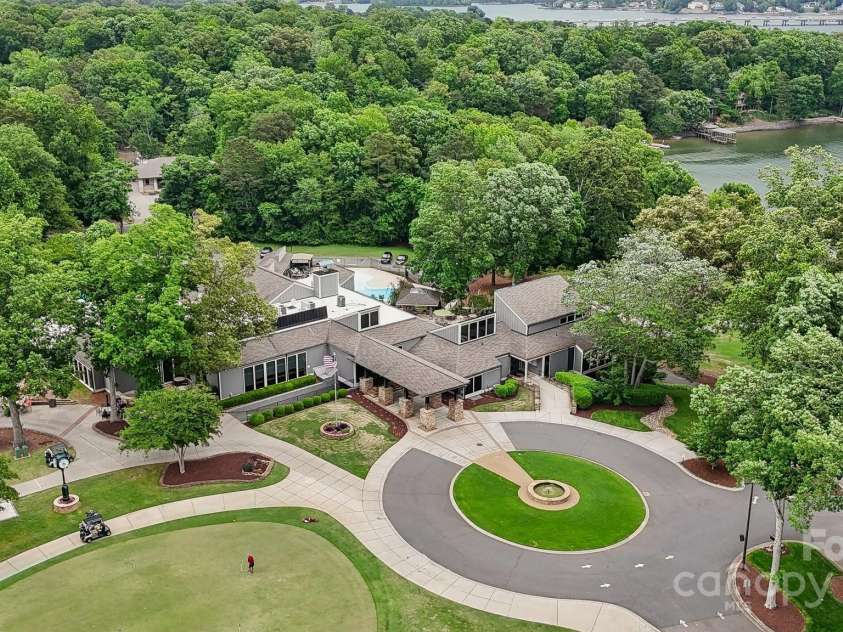 18 Shipmaster Court, Clover, SC 29710.  MLS# CAR4254417, YatesRealty ID 10042. 