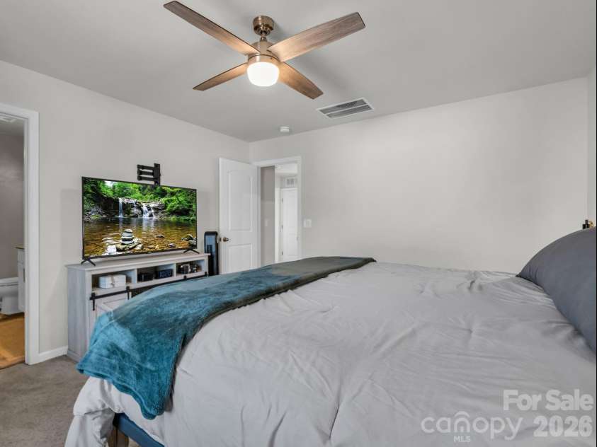 605 Tacoma Trail, Spartanburg, SC 29307.  MLS# CAR4368073, YatesRealty ID 10042. 