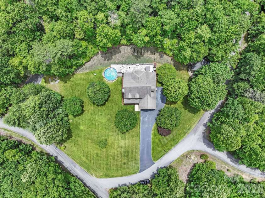21 School House Road, Pisgah Forest, NC 28768.  MLS# CAR4359447, YatesRealty ID 10044. 