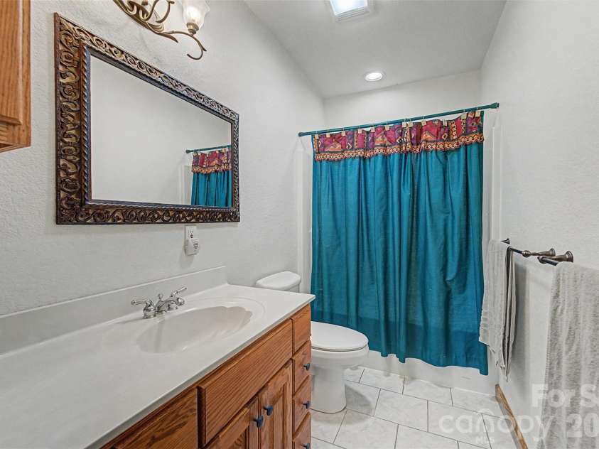 112 Hawks Nest Ridge, Cullowhee, NC 28723.  MLS# CAR4362759, YatesRealty ID 10045. 