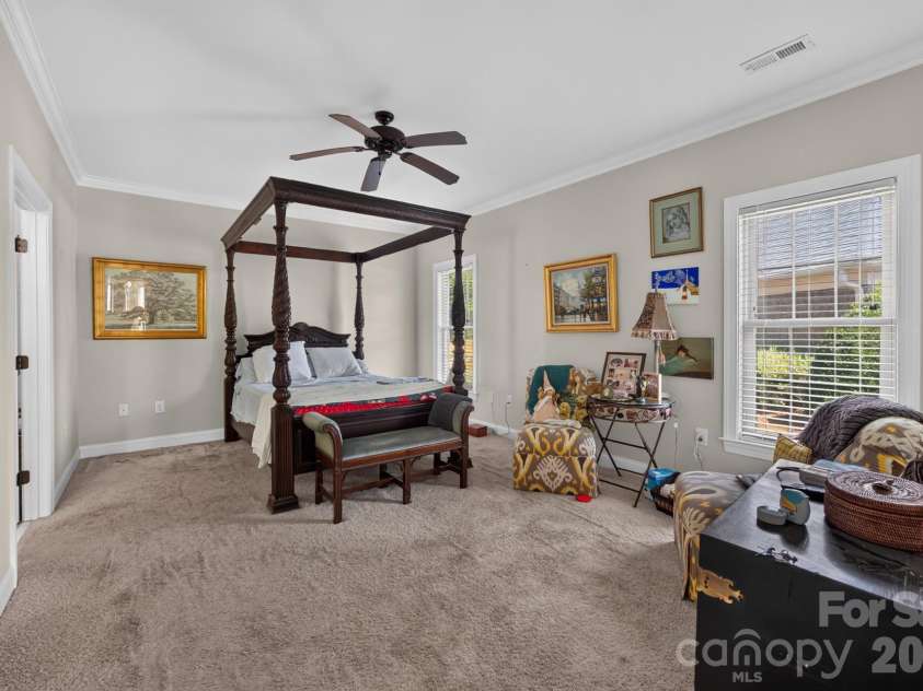 5416 Ggo Drive, Greensboro, NC 27406.  MLS# CAR4368131, YatesRealty ID 10046. 