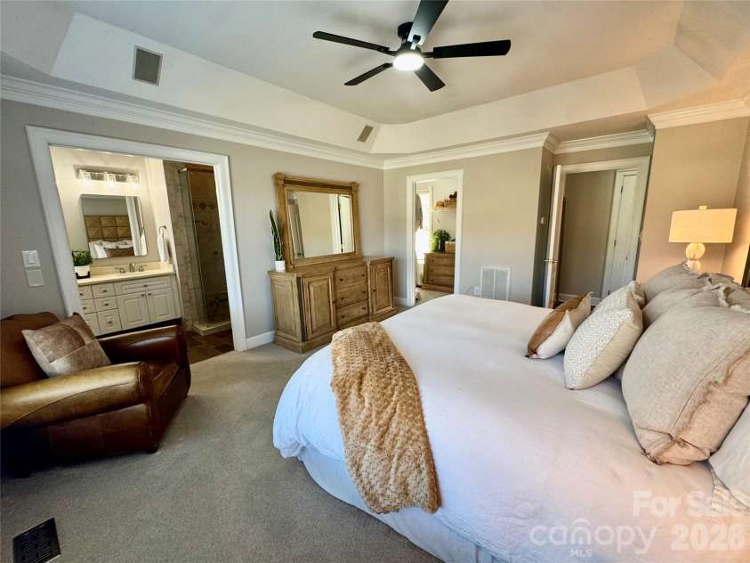 164 Normandy Road, Mooresville, NC 28117.  MLS# CAR4368160, YatesRealty ID 10048. 