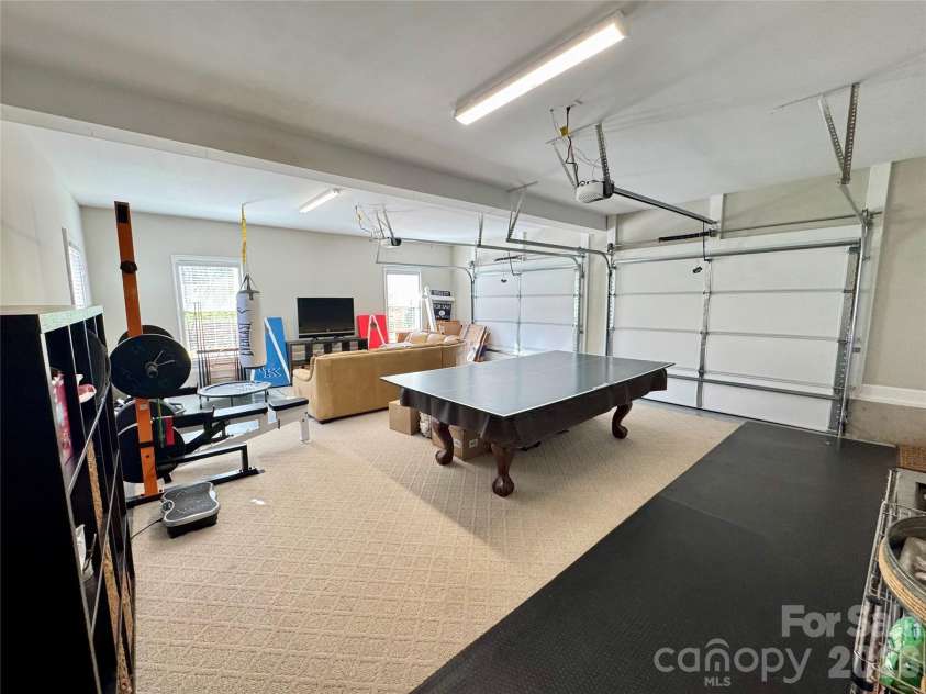 164 Normandy Road, Mooresville, NC 28117.  MLS# CAR4368160, YatesRealty ID 10048. 