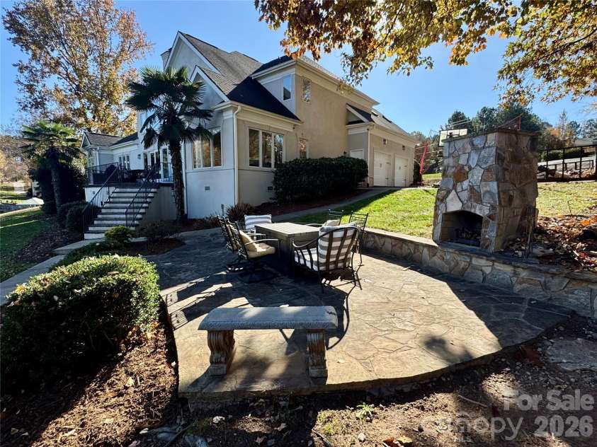 164 Normandy Road, Mooresville, NC 28117.  MLS# CAR4368160, YatesRealty ID 10048. 