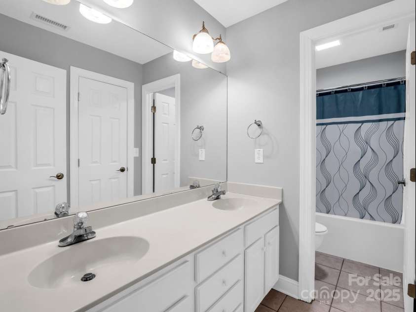 155 Palomino Trail, Rutherfordton, NC 28139.  MLS# CAR4254520, YatesRealty ID 10049. 