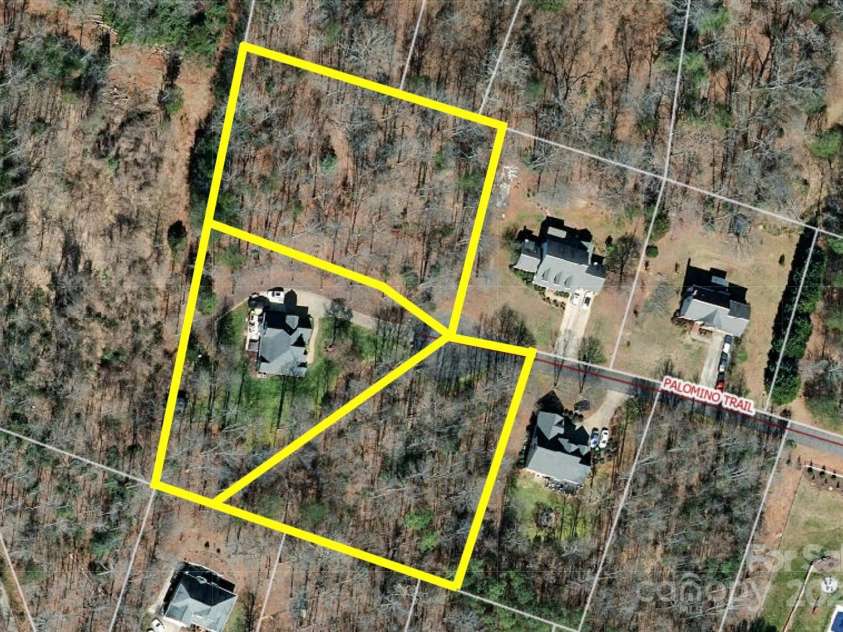 155 Palomino Trail, Rutherfordton, NC 28139.  MLS# CAR4254520, YatesRealty ID 10049. 