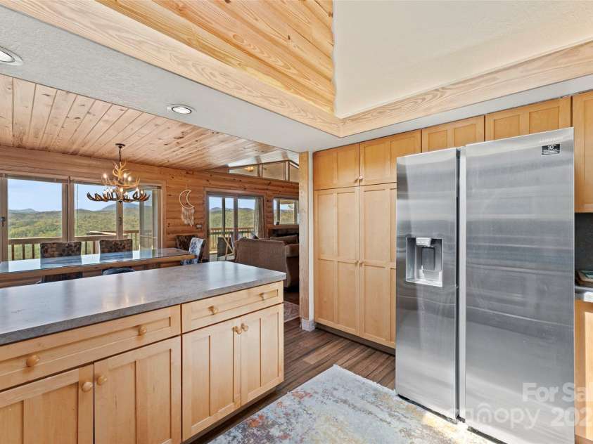 101 Ruffed Grouse Road, Brevard, NC 28712.  MLS# CAR4132421, YatesRealty ID 10050. 