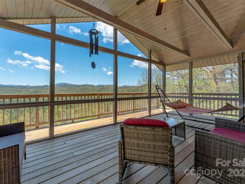 101 Ruffed Grouse Road, Brevard, NC 28712.  MLS# CAR4132421, YatesRealty ID 10050. 