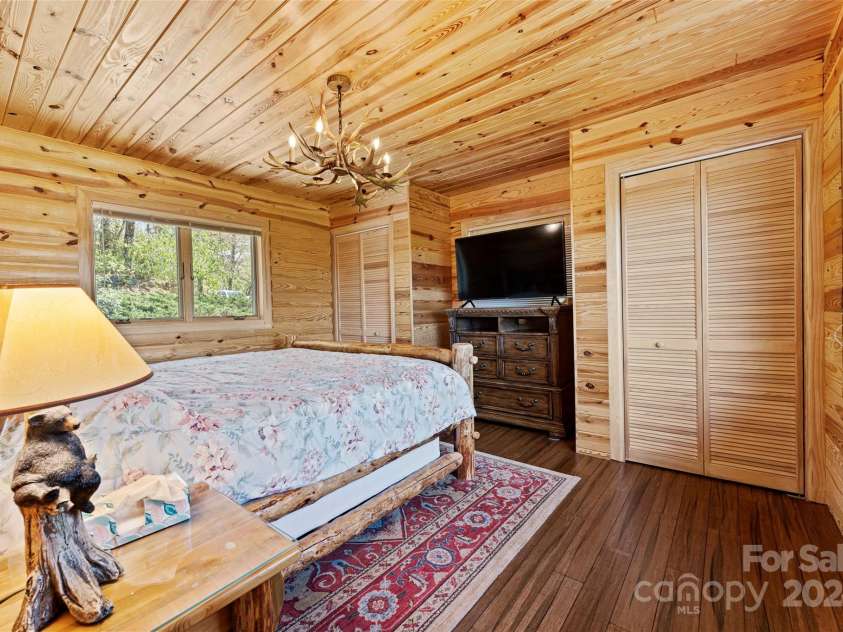 101 Ruffed Grouse Road, Brevard, NC 28712.  MLS# CAR4132421, YatesRealty ID 10050. 