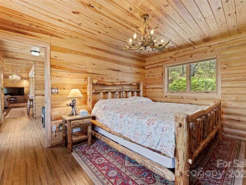 101 Ruffed Grouse Road, Brevard, NC 28712.  MLS# CAR4132421, YatesRealty ID 10050. 