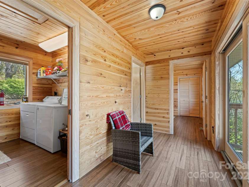 101 Ruffed Grouse Road, Brevard, NC 28712.  MLS# CAR4132421, YatesRealty ID 10050. 